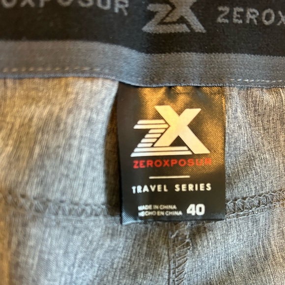NWT ZeroXposur Sz 40 Slate Gray Stretch Travel Shorts - Flat Front - Zip Pocket - Picture 9 of 15